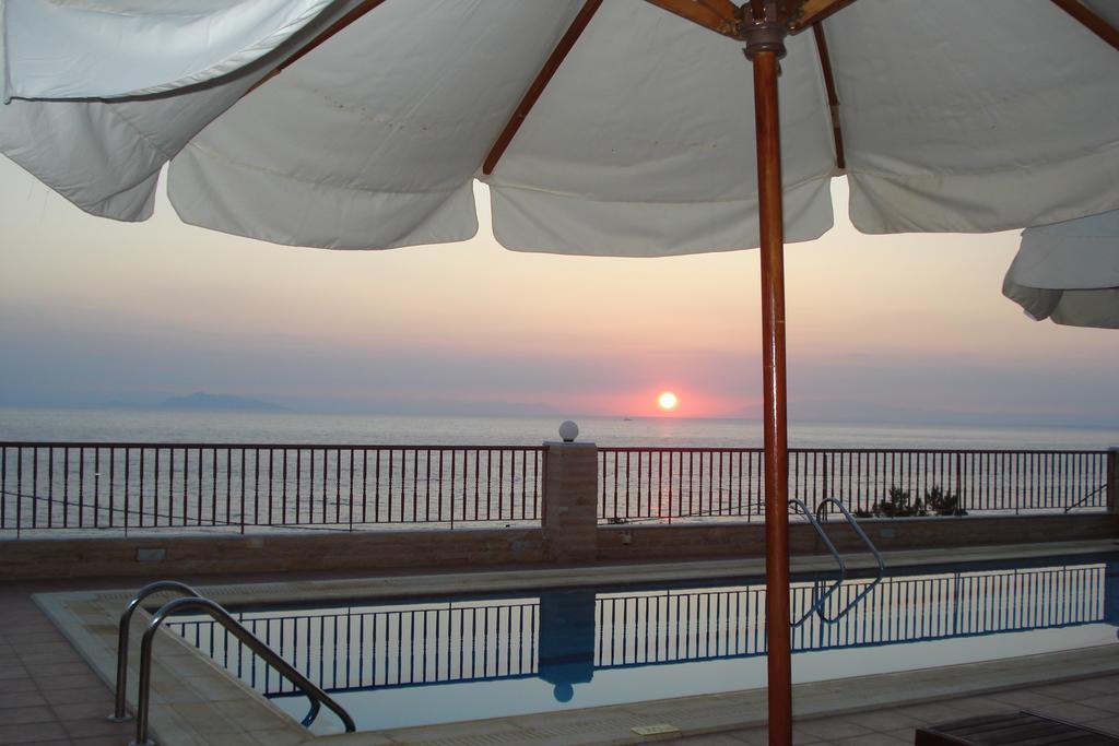 Hotel Anastazia Poros  Exterior foto