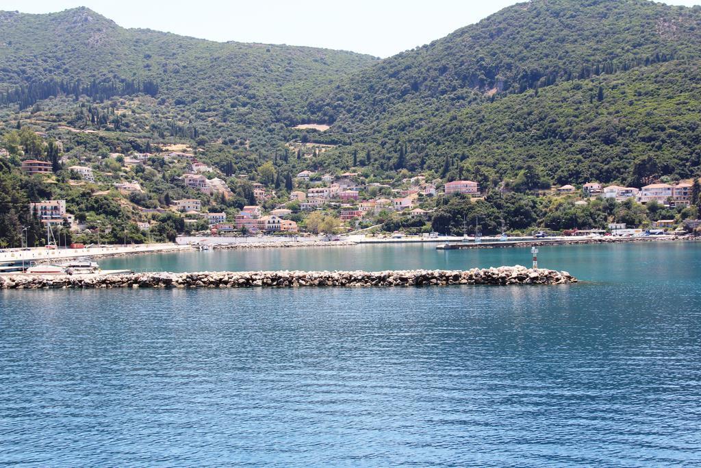 Hotel Anastazia Poros  Exterior foto